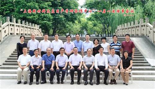 E88FAF083052C3FB6CC678C8C6B_6EC1C5B3_A1FF.jpg?e= E88FAF083052C3FB6CC678C8C6B_6EC1C5B3_A1FF.jpg?e=