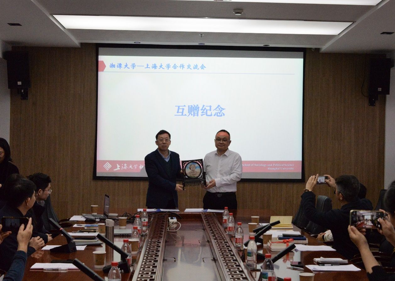 C2AA97A1C12C045AE74F9E9A407_D0F31BDB_27176 C2AA97A1C12C045AE74F9E9A407_D0F31BDB_27176